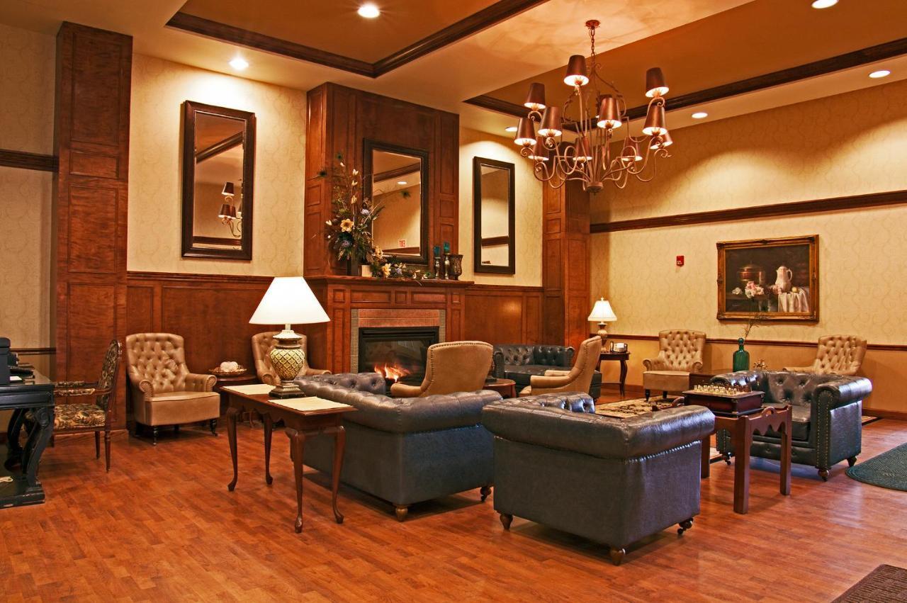 D. Hotel Suites & Spa Holyoke Dış mekan fotoğraf